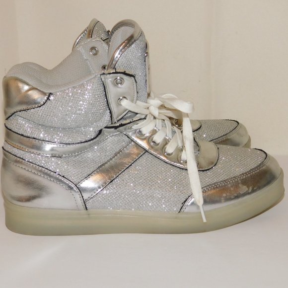 Bebe Sport Krysten Silver Metallic Light Up High Top Sneakers Size 8.5 - Picture 6 of 11
